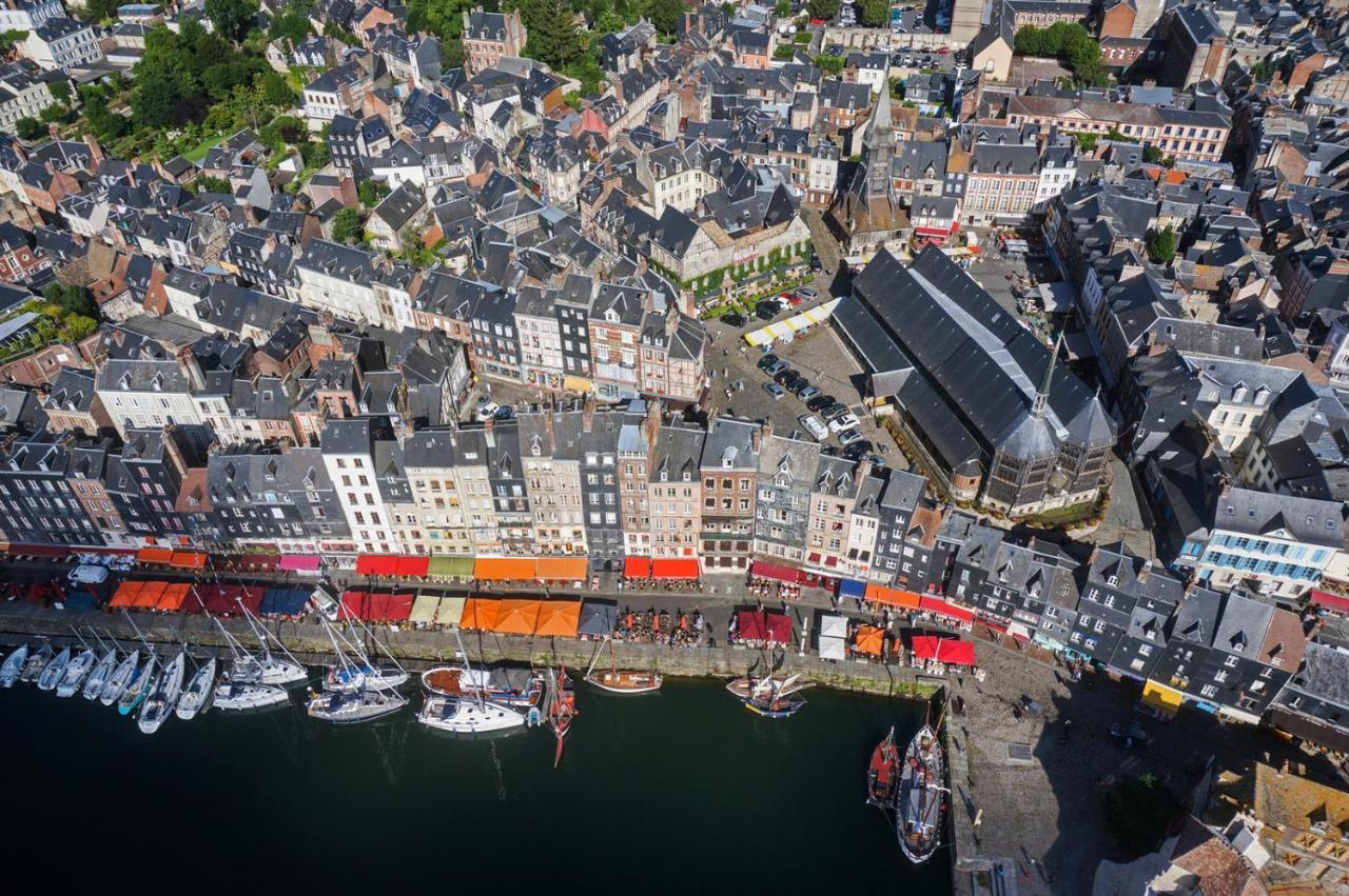 Chez Eric&Marie - La Home45 Honfleur Exterior foto